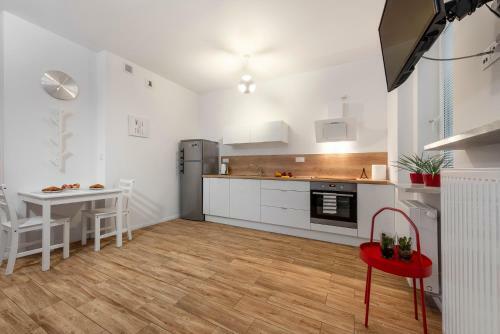 Warsaw - Aparts Ursyn�w