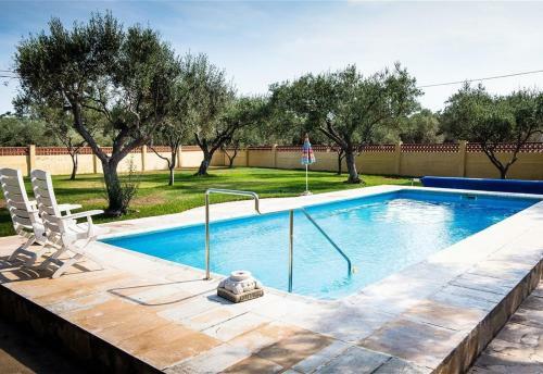 Villa With Great Pool Dog Friendly