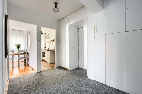 Chmielna Hammock Apartment