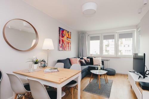 Oomph Warsaw Downtown Apartments