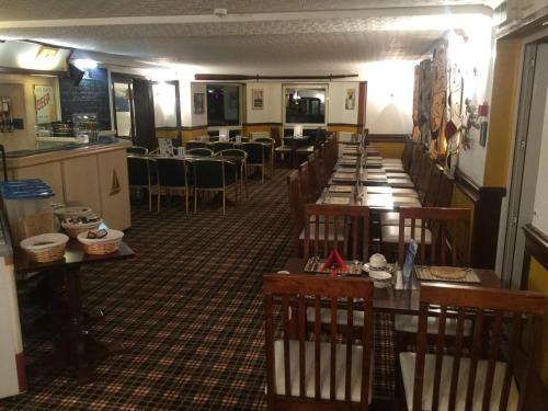 Boathouse Hotel