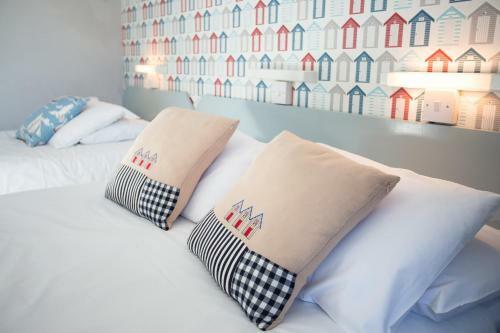 Hostal Sandcliff Guest House