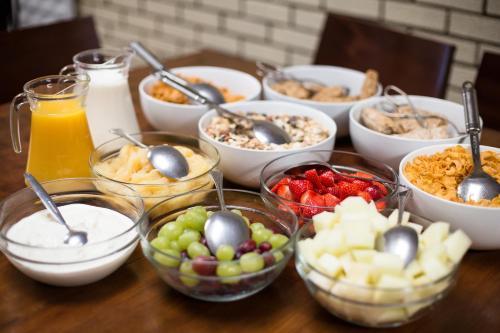Hostal Sandcliff Guest House