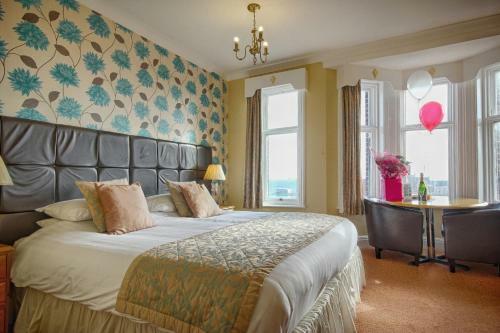 Cliftonville Hotel
