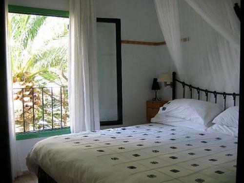 Apartamentos Zahara Centro