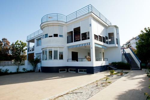 Amazing Villa. Wonderfull Views.