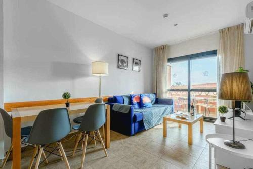 Apartamento Junto A La Playa 4p Piscina Y Parking