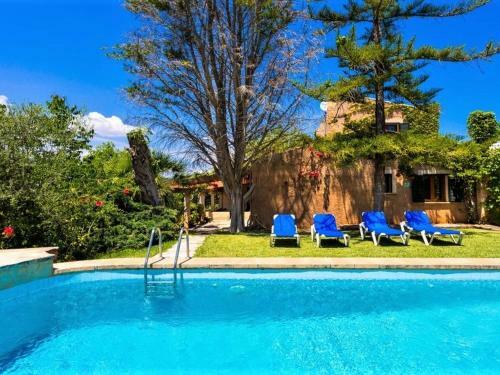 Detached Villa In S' Espinagar Near The Sea