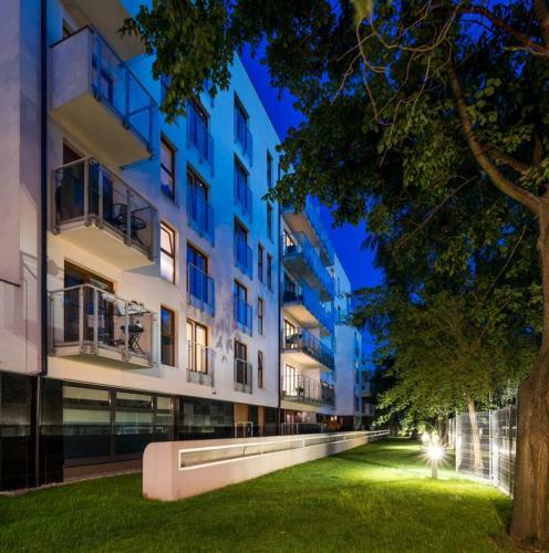 Apartments Wisniowa With Private Parking Place