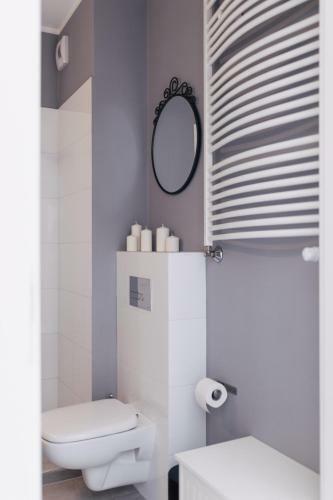 Apartments Wisniowa With Private Parking Place