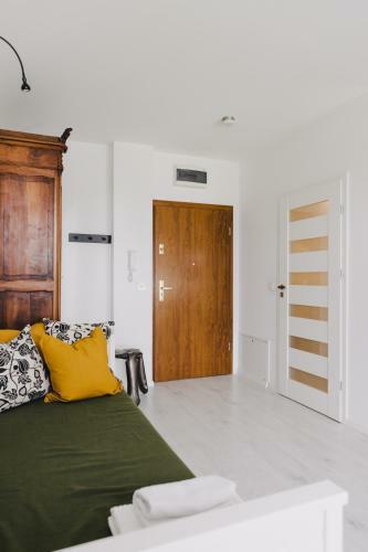 Apartments Wisniowa With Private Parking Place