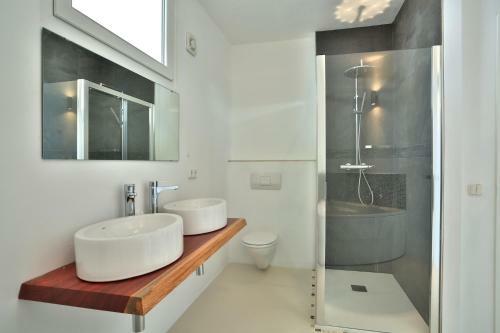 Villa C'an Petra, Carrer Club Robinson
