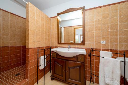 Villa In Ibiza Town, Sleeps 1214 - Can Monte