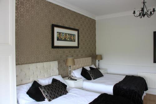 Hostal Mandalay