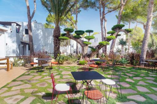 Hostal Casbah Formentera Hotel & Restaurant