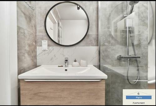 Apartamento Sz�ste Pi?tro