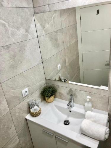 Apartamento Centrico - Casta Alvarez