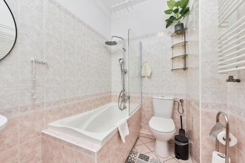 Apartments Wroc?aw Bajana By Renters