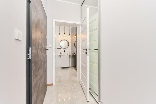 Browary Wroclawskie Apartments By Renters