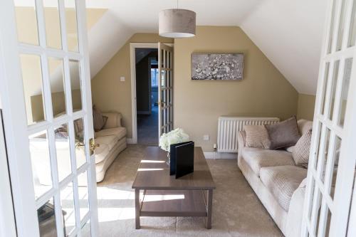 Hostal Cricket Field House