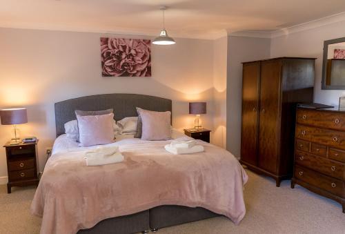 Hostal Cricket Field House