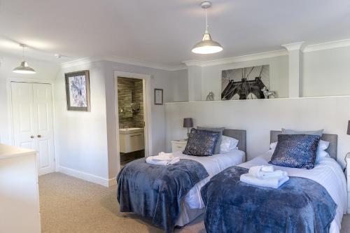 Hostal Cricket Field House