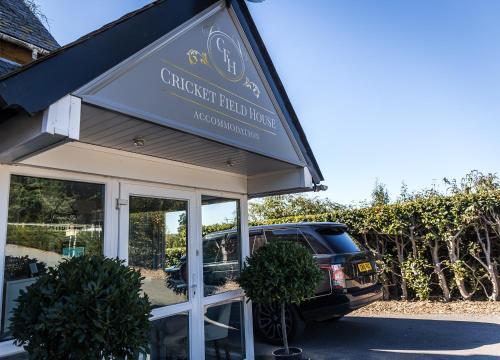 Hostal Cricket Field House