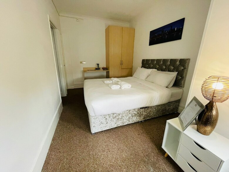 Stoneycroft Hotel