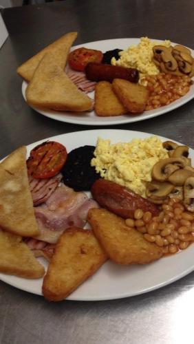 Bed & Breakfast Emlyn Arms
