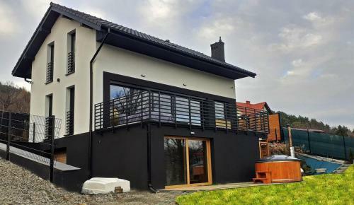 Villa The Lake House - Dom Nad Samym Jeziorem Ro?nowskim