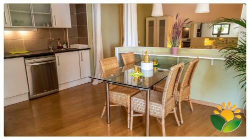 Casa Pi�a Unique & Modern Seaview Eco Apartment
