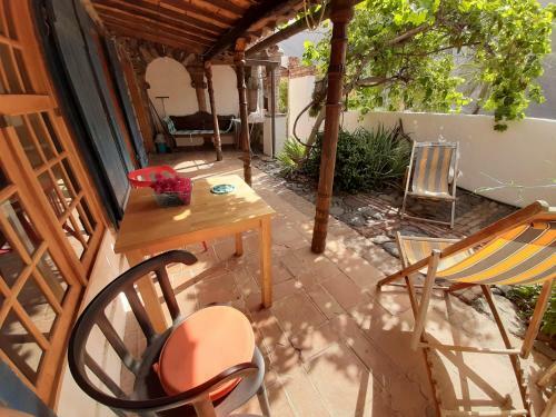 Casa Avocado