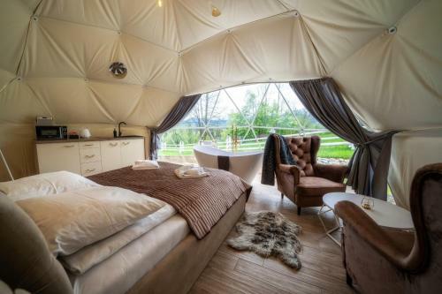 Mountain Glamp