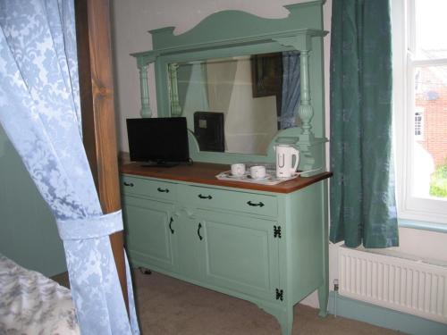 Bed & Breakfast Serenity House
