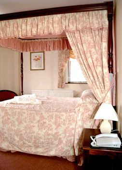 Pilgrims Hotel