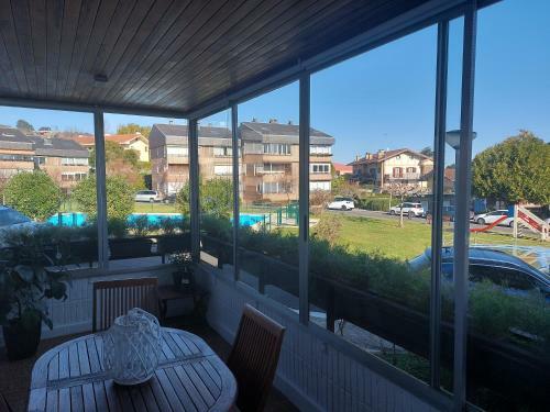 Apartamento Hondarribia Con Piscina, Parking Y Terraza
