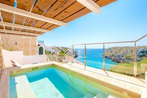 Seafront Villa Bellavista With Heated Pool
