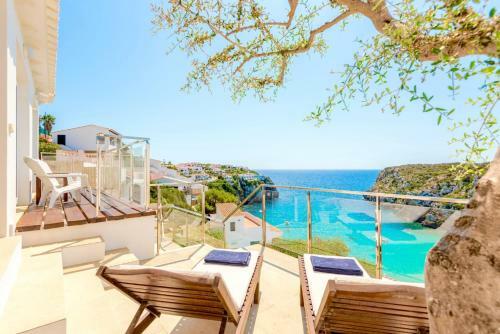 Seafront Villa Bellavista With Heated Pool