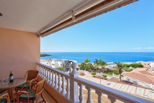 Amazing View Apartment Near The Beach