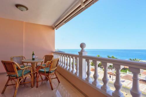 Amazing View Apartment Near The Beach