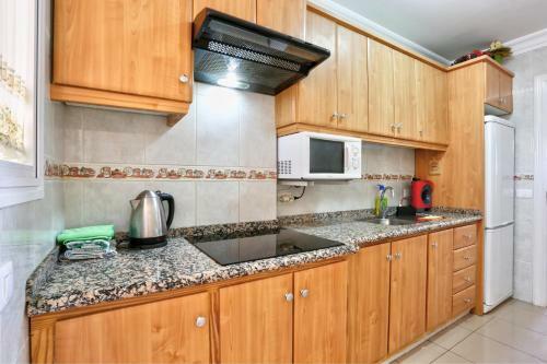 Amazing View Apartment Near The Beach