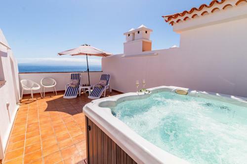 Apartamento Oceanview Penthouse With Jacuzzi