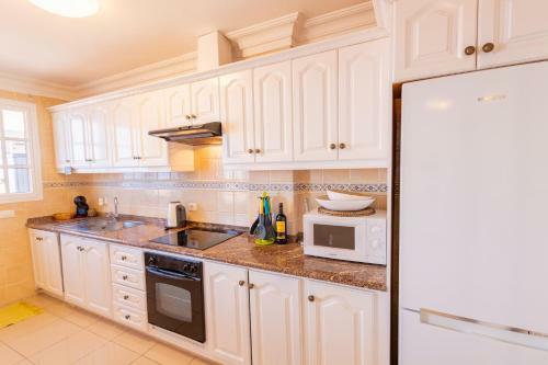 Apartamento Oceanview Penthouse With Jacuzzi