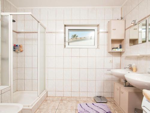 Holiday Home With Two Separate Floors And Private Swimming Pool