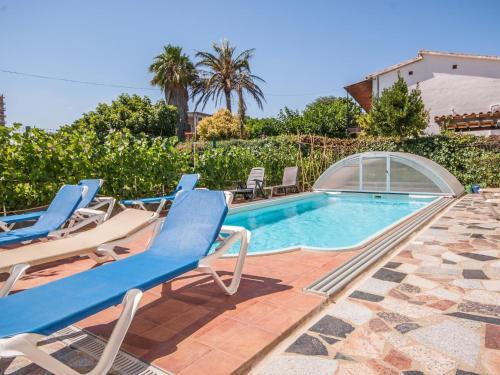 Holiday Home With Two Separate Floors And Private Swimming Pool
