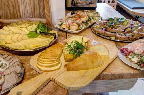 Bed & Breakfast Pokoje Go?cinne ?wiat?omir