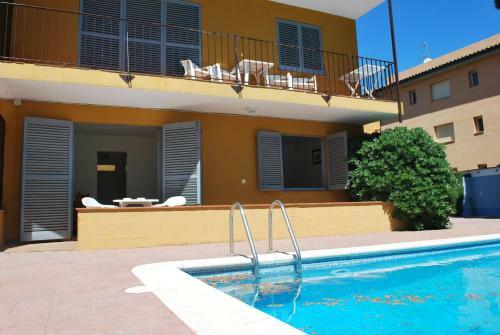 Apartamentos Les Palmeres