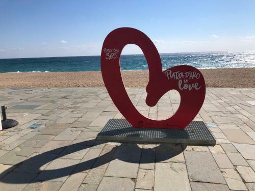 Excepcional Apartamento 1� L�nea de Mar Platja D'aro Elypalace 10-2