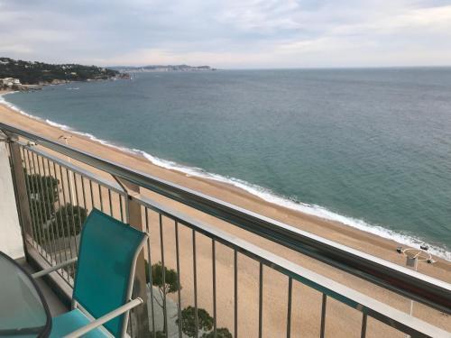 Excepcional Apartamento 1� L�nea de Mar Platja D'aro Elypalace 10-2
