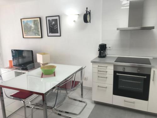 Excepcional Apartamento 1� L�nea de Mar Platja D'aro Elypalace 10-2